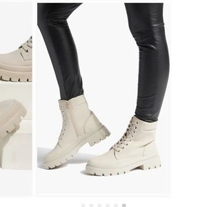 Tevos Lug Sole Bootie